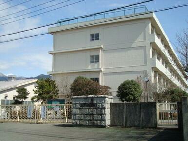 富士市立吉原北中学校まで1,050ｍ