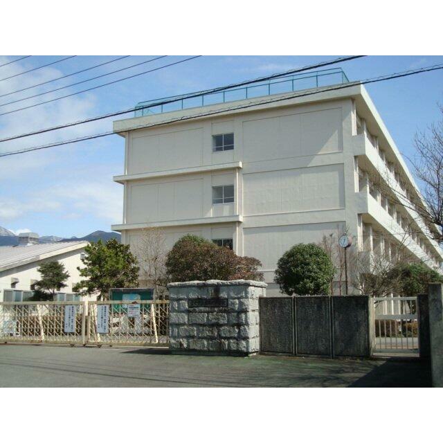 富士市立吉原北中学校まで1,050ｍ