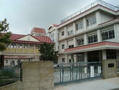 富士市立神戸小学校まで180ｍ