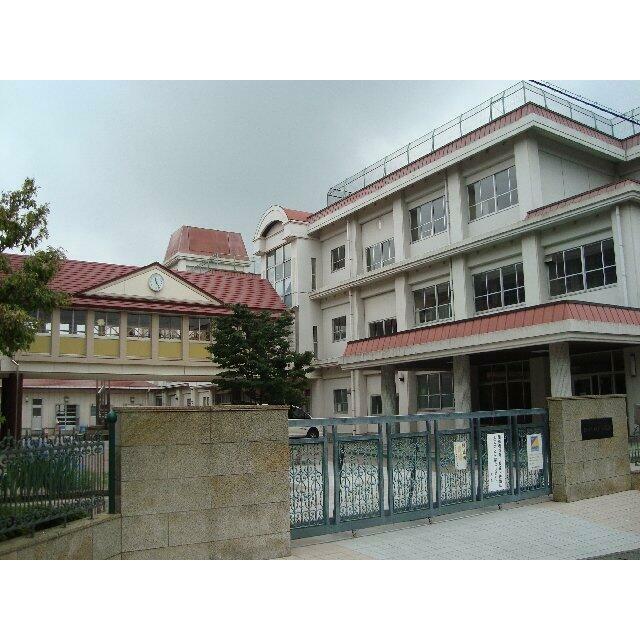 富士市立神戸小学校まで180ｍ