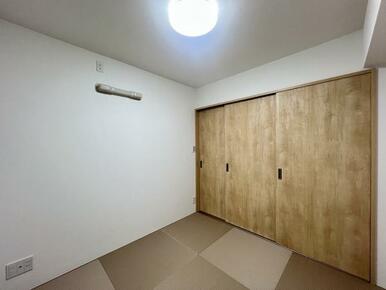 「和室」別の角度からのお写真です。