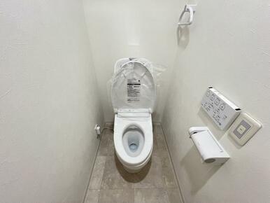 「トイレ」