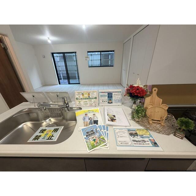 新居の素敵なキッチンで自炊のレパートリーもマシマシ（1号棟）