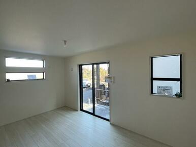 リビングとは別に静かな時間を楽しめる部屋（1号棟）