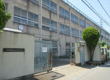 東大阪市立義務教育学校池島学園小学部