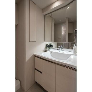 【家具・家電の備え付けはありません】