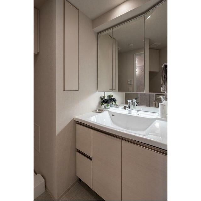 【家具・家電の備え付けはありません】