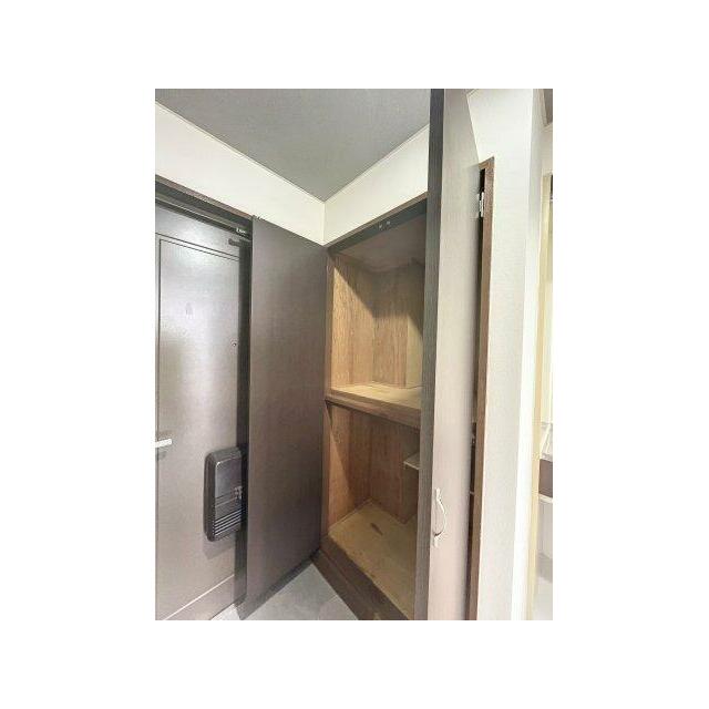 ※同建物ほかのお部屋の写真です。