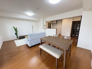 ニトリ家具付き「LDK約18.9帖」