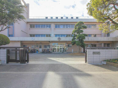 習志野市立袖ケ浦東小学校