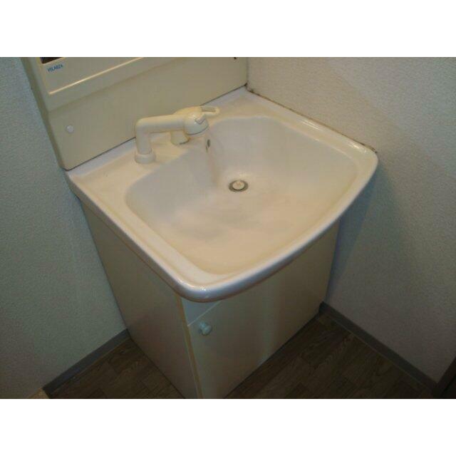 洗髪洗面化粧台