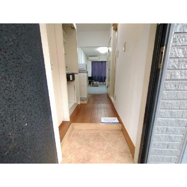 写真は備品設置部屋です