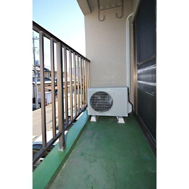 洗濯物が干せるバルコニー