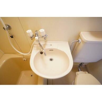 ユニットバス洗面台