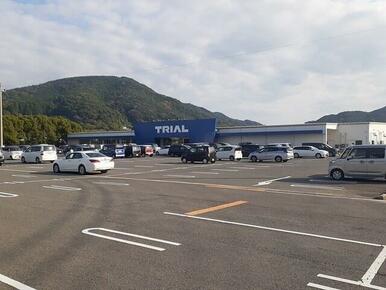 トライアル諫早店