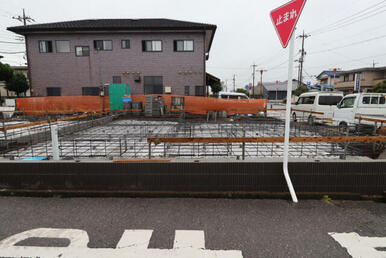 現地写真（基礎工事中）