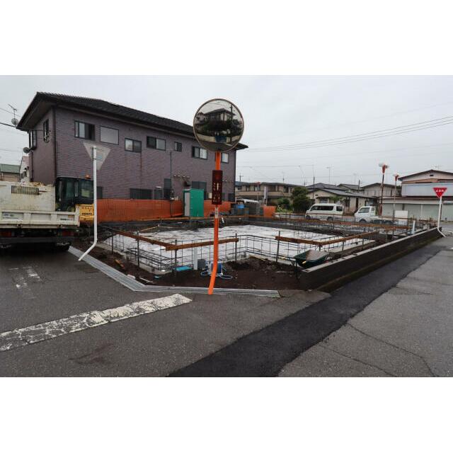 現地写真（基礎工事中）