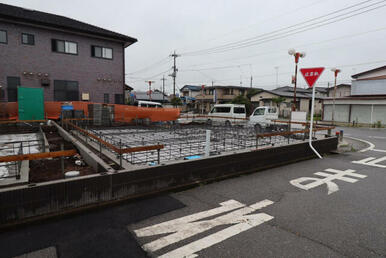 現地写真（基礎工事中）