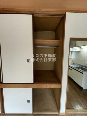 パイプハンガー付き押入☆ジャケット等も収納可☆