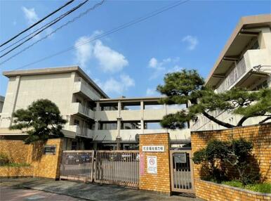 北九州市立あやめが丘小学校