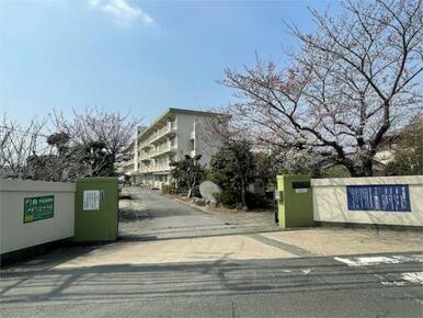 北九州市立八児小学校