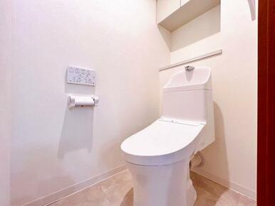 「トイレ」TOTO製のトイレに新品交換いたしました。