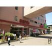 販売店
