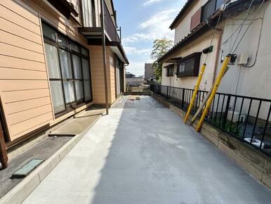 縦列2台分の駐車場