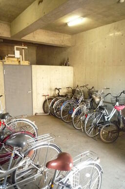 屋内駐輪場