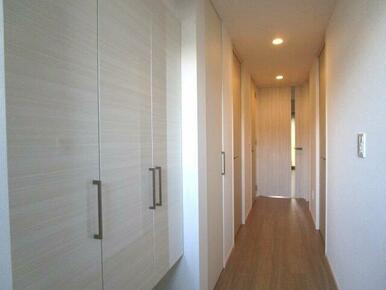 シューズボックス