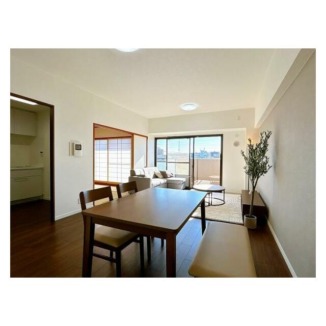 「LDK」LDK約17帖、ニトリ家具を設置しております