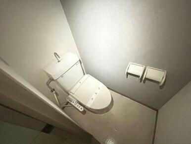 シャワー付トイレ