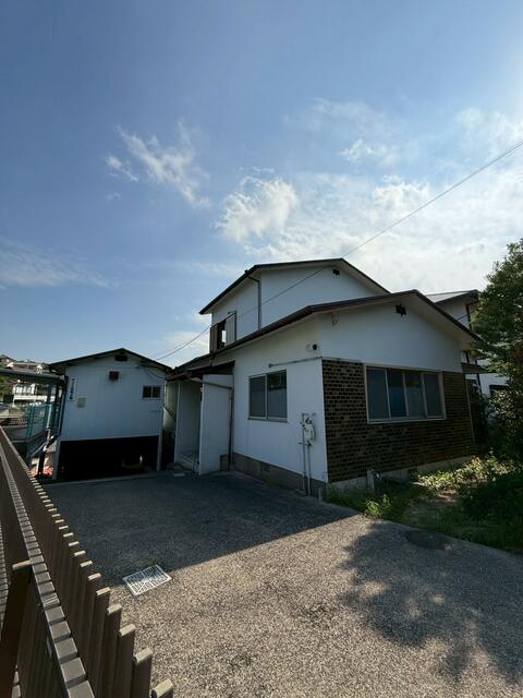 物件画像 北九州市八幡東区 日の出３丁目 (枝光駅) 2階建 5DK