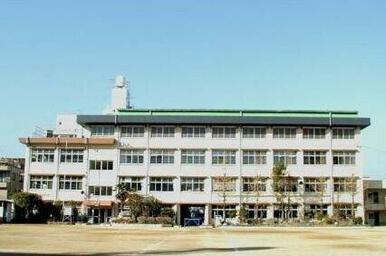 川口市立幸町小学校