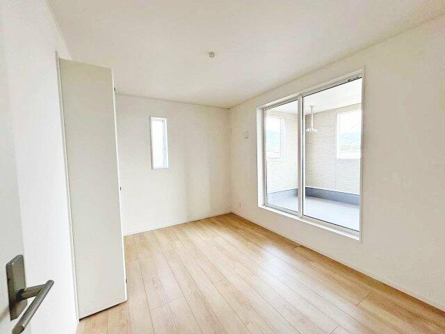 物件画像 北九州市八幡西区 御開１丁目 (二島駅) 2階建 4LDK