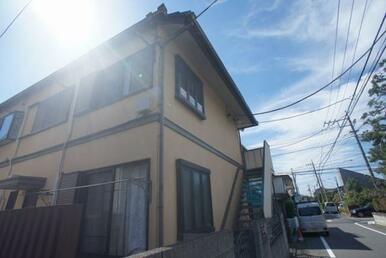 建物構造は軽量鉄骨造♪