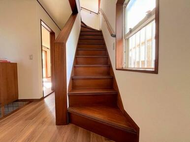 「階段」クリーニング済みです