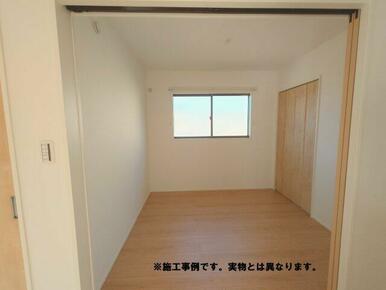 １階洋室完成予想図 １階洋室は子供部屋やリモートワーク等の生活スタイルに柔軟に対応できます。