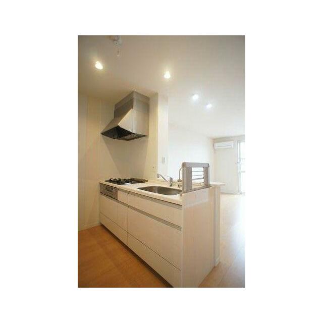 収納充実のオールスライド引出タイプのキッチンです♪ガスコンロ付（３口）！！