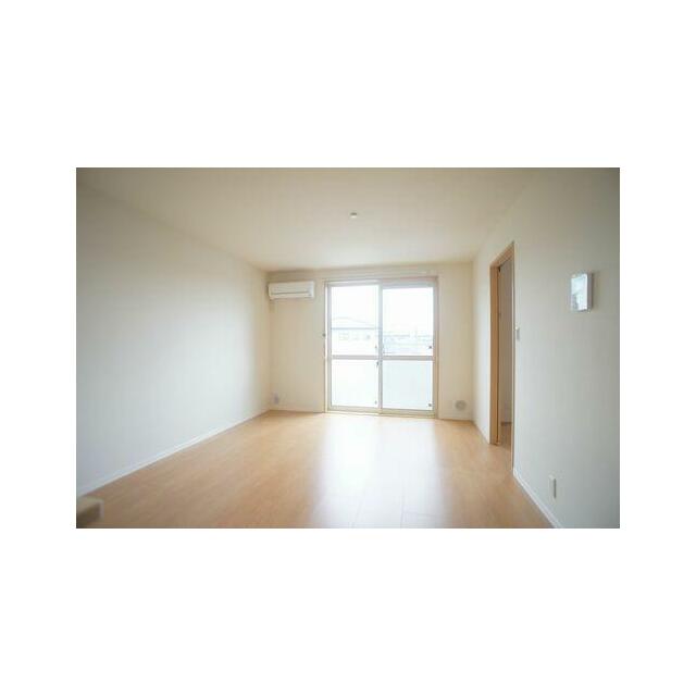 ＬＤＫにはもちろん冷暖房完備！暑い日も寒い日も快適にお過ごしいただけます！