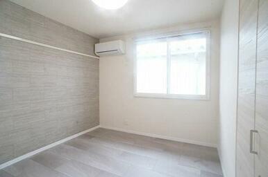 【北洋室５．３帖】２Ｆホールからの出入りで独立しているので、落ち着いた雰囲気のお部屋です♪あると嬉…