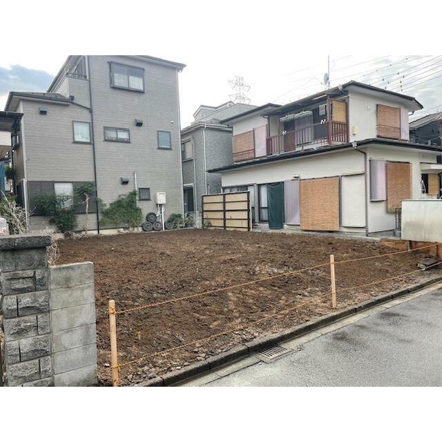 現地土地写真 「見かけが好き」も物件選びの立派な決め手のひとつ