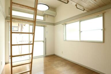 居室 ※同物件・同仕様画像