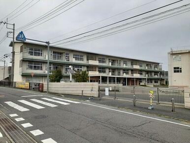吉岡町立駒寄小学校