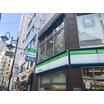 コンビニ