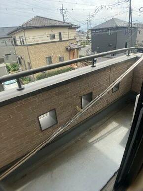 和室からバルコニー