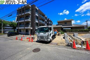 現地建築中の様子です。