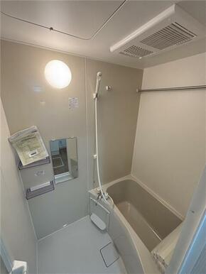 建築中のため類似物件の参考写真です