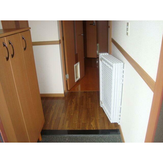 玄関収納・ペットゲージ