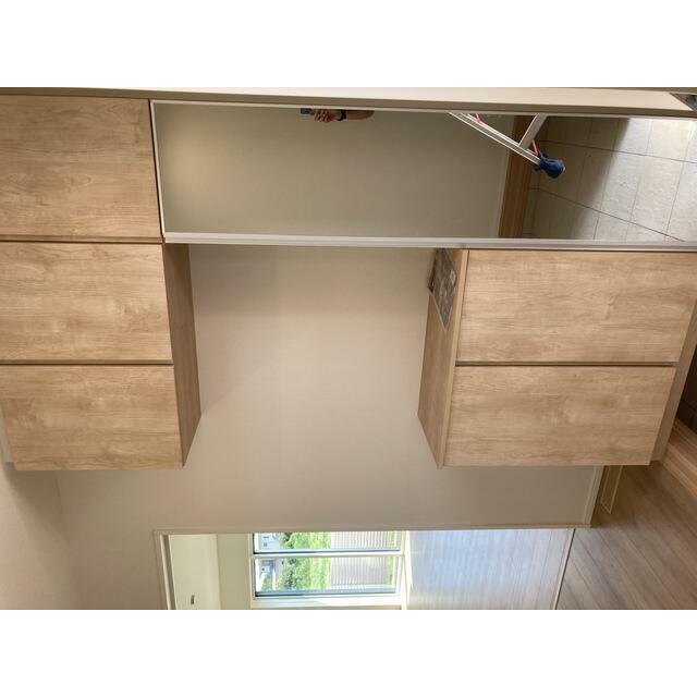 【２号棟】大容量のシューズBOX！ 家族みんなの靴をたっぷり収納でき、 いつでもきれいで整った玄関を保てます♪